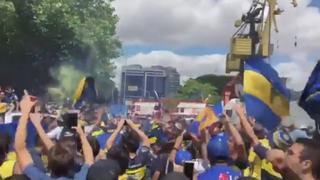 Azul y dorado: el banderazo en la previa del River vs. Boca en la final de Libertadores [VIDEO]