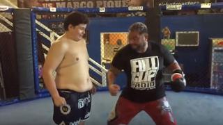 Youtube: Mark Hunt, de la UFC, aplicó tremendo golpe a joven aficionado (VIDEO)