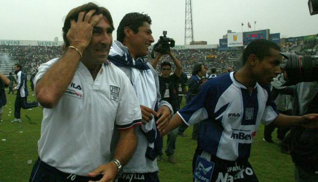 Torneo Apertura 2004: Gustavo Costas era el entrenador de Alianza Lima. (USI)