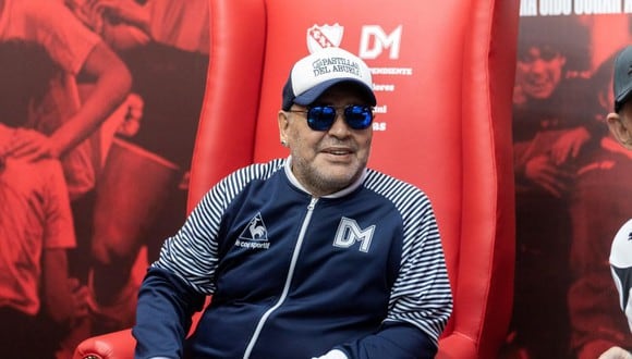 Diego Maradona llegó a Gimnasia procedente de Dorados de Sinaloa. (AFP)
