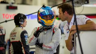 Fernando Alonso se baja de McLaren para subirse a Toyota