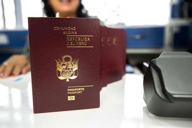 No debes tener multas para sacar pasaporte (Foto: Andina)