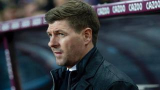 Otro caso más: Steven Gerrard dio positivo al coronavirus y no dirigirá a Aston Villa en el ‘Boxing day’