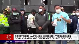 Barristas y Policía Nacional se juntan por el bien del fútbol peruano