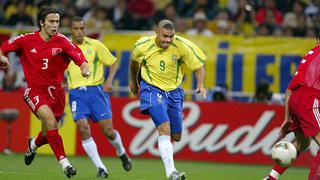 #UnDíaComoHoy: jugadón de Ronaldo, puntazo y golazo a Turquía Mundial Corea-Japón 2002 [VIDEO]