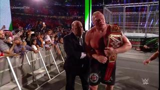 No se va: Brock Lesnar venció a Roman Reigns y retuvo el título universal en el Greatest Royal Rumble