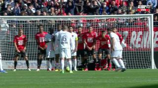 Messi y el travesaño que impidió un golazo de tiro libre en PSG vs. Rennes [VIDEO]