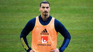 Gran baja para Suecia: Zlatan Ibrahimovic no jugará la Eurocopa por una lesión en la rodilla