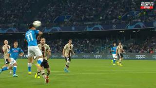 ¡Llegó el primero! Gol del ‘Chucky’ Lozano en el Napoli vs Ajax por la Champions [VIDEO]