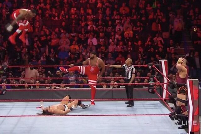 Street Profits vencieron a  Mojo Rawley y Riddick Moss. (Foto: WWE)