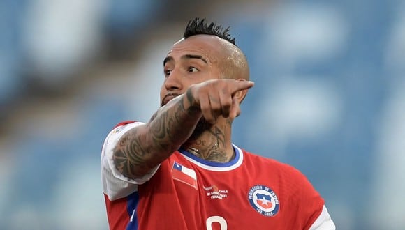 Arturo Vidal fue titular en el 1-1 entre Chile y Uruguay. (Foto: AFP)