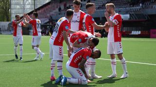 Se aferra a Primera: Sergio Peña anota con el Emmen ante Heerenveen por la Eredivisie [VIDEO]