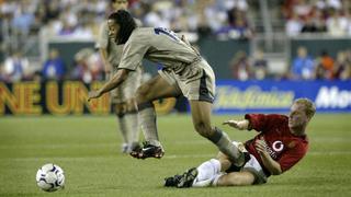 Ronaldinho se salvó de una cruel venganza de los cracks del Manchester United