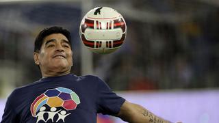 El día que Maradona posó con camiseta de Universitario de Deportes