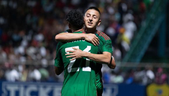 México venció 2-0 a Surinam por la Concacaf Nations League