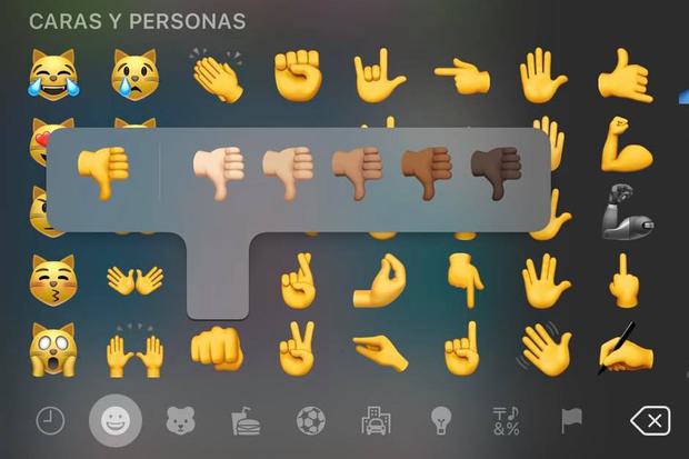 Whatsapp Qué Significa El Emoji Del Pulgar Abajo Thumbs Down Meaning Aplicaciones Apps 1920
