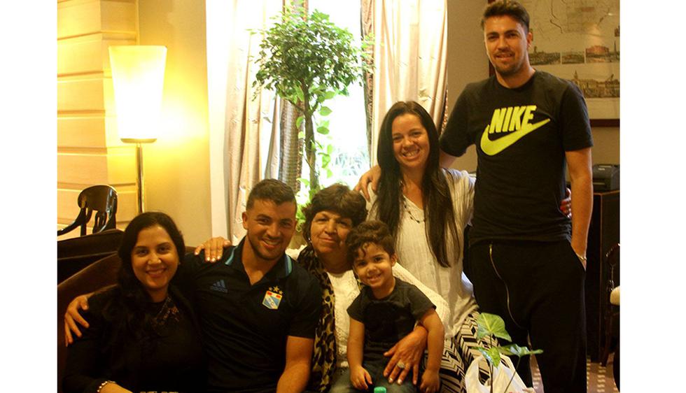 Jugadores de Sporting Cristal recibieron la visita de sus familiares. (Sporting Cristal)