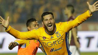 Lo sufre Advíncula: Gignac recibe grave acusación sobre polémica conducta con sus compañeros