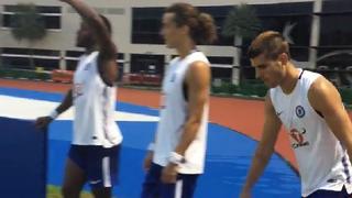 David Luiz alucinó: Morata es viral por golazo olímpico con la zurda en entrenamiento del Chelsea [VIDEO]