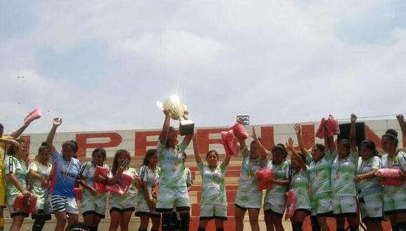 Municipalidad de Majes es el vigente campeón del fútbol femenino peruano. (Foto: FPF)
