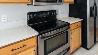 Cómo limpiar el horno de la cocina de forma casera