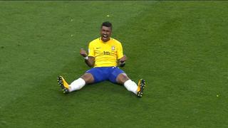 Lo gritaron hasta en Barcelona: el zapatazo de Paulinho para el primero de Brasil ante Ecuador