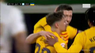 Doblete de ‘Lewa’ y un tanto de Ferrán: Barcelona golea 4-0 al Elche [VIDEO]