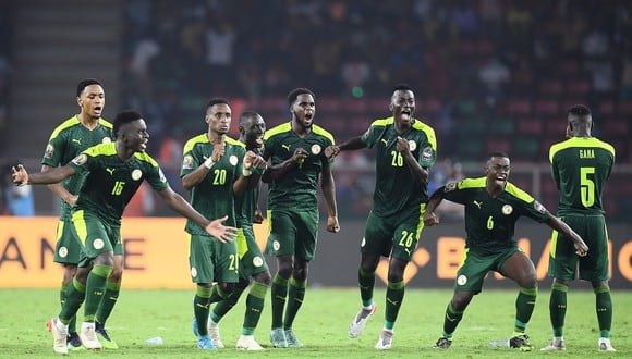 Senegal se coronó campeón de la Copa Africana de Naciones tras derrotar a Egipto en penales. (Foto: AFP)