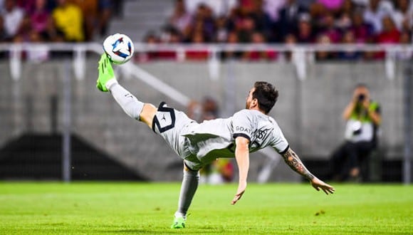 La espectacular chalaca de Lionel Messi en PSG vs. Clermont. (Getty Images)