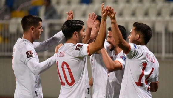 Con goles de Fornals y Torres: España venció 2-0 a Kosovo por Eliminatorias Qatar 2022. (Foto: AFP)