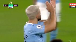 Pero si no hay nadie, ‘Kun’: Agüero quiso despedirse de las personas en las tribunas tras ser cambiado [VIDEO]