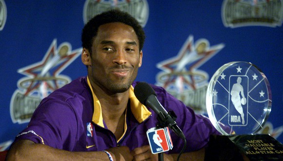 Kobe Bryant podría tener un documental al estilo Michael Jordan. (Foto: Reuters)