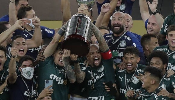 Al Nassr quiere a Gustavo Gómez, campeón de la Copa Libertadores 2020 y 2021 con Palmeiras. (Foto: AFP)