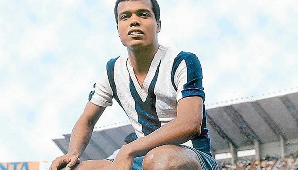 Teófilo Cubillas (Tras su paso por Portugal, en 1977, decidió volver al Perú para jugar nuevamente por Alianza Lima). (Foto: USI / Internet)