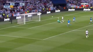 Un sombrero para aumentar la magia: gol de Di María para el 2-0 de Argentina vs. Italia [VIDEO]