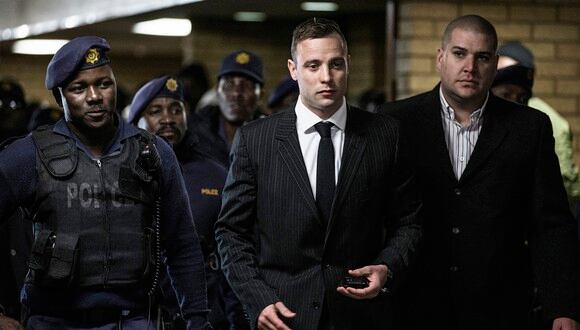 Oscar Pistorius queda en libertad condicional 11 años después de asesinar a su novia. (Foto: AFP)