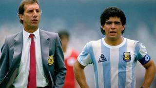 La familia cree que es lo mejor: Carlos Bilardo no sabe que Diego Maradona falleció