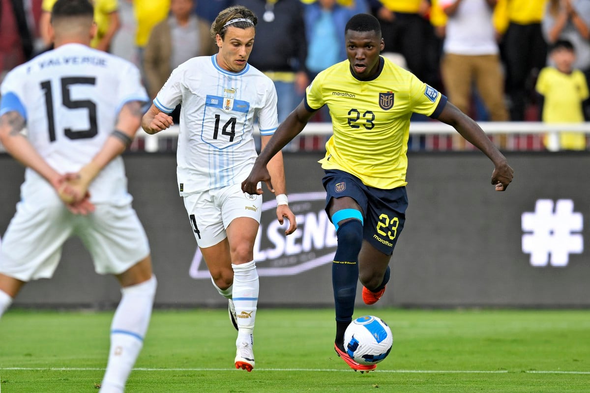 Ecuador vs. Uruguay EN VIVO EN DIRECTO ONLINE TV por la fecha 2 de las  Eliminatorias 2026 - Fútbol Mundial