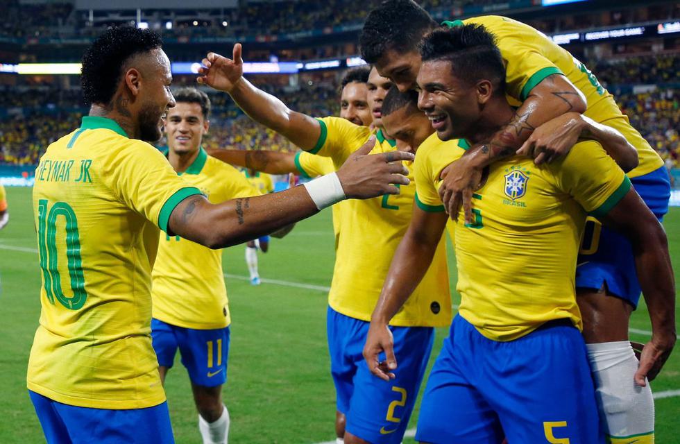 Muriel x2, Casemiro y Neymar anotaron los goles del Brasil vs Colombia. (Getty, AFP)