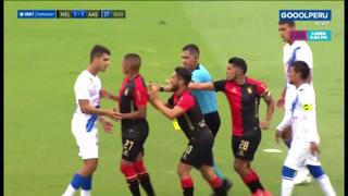 ¡Peligro! Quevedo explotó tras gol de Iberico y casi se va a las manos en el Melgar vs. A. Atlético [VIDEO]