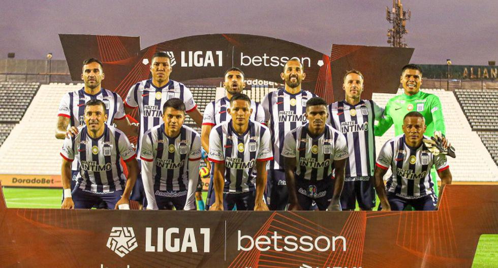 El ‘11’ de Carlos Bustos para el Alianza Lima vs. Carlos A. Mannucci [FOTOS] thumbnail