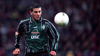 A falta de una fecha: Bremen destituye a su técnico y llama al DT que inició la ‘leyenda’ Pizarro