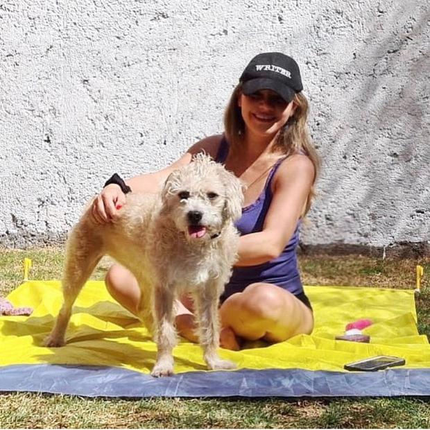 La locutora junto a su mascota (Foto: Jessica Ortiz / Instagram)