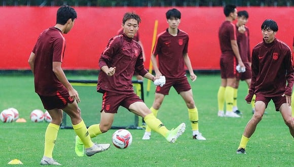Al verse descubiertos, los jugadores mostraron arrepentimiento y “se dieron cuenta de la gravedad de la situación”, señaló el estratega del equipo chino sub 19. (Foto: CFA)