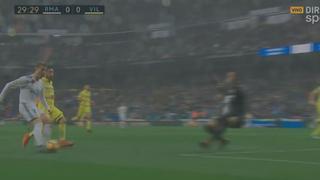 Peleado con las redes: Cristiano Ronaldo roza lo insólito tras fallar esta chance de gol ante Villarreal