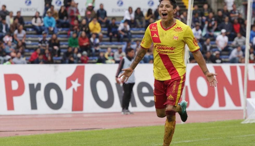 Raúl Ruidíaz incluido en el once ideal de la fecha 8 del Apertura 2017 Liga MX (Getty Images)