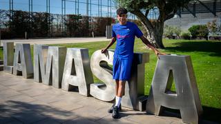 Lamine Yamal tras debutar con 15 años en Barcelona: “Espero batir más récords”