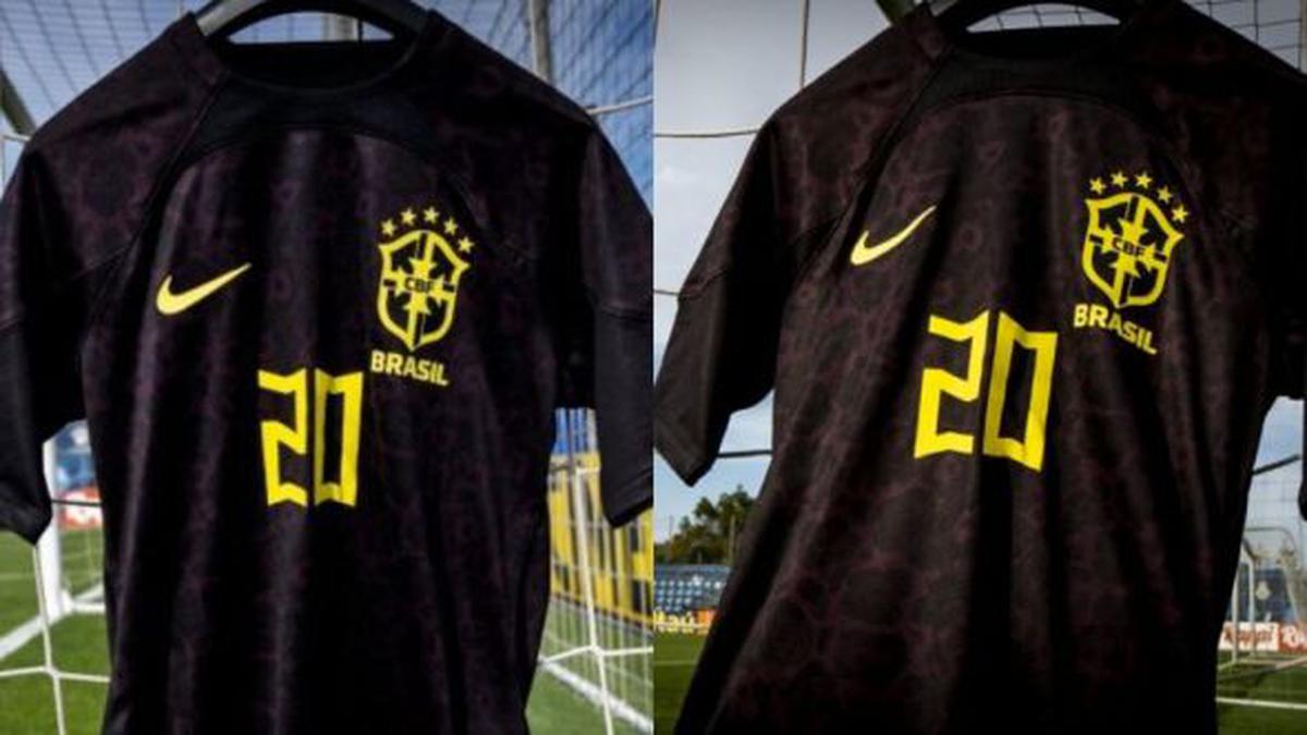 Selección de Brasil lucirá camiseta de color negro en protesta