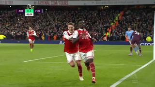 Iguala las acciones: gol de Saka de penal para el 1-1 de Arsenal vs. Manchester City [VIDEO]