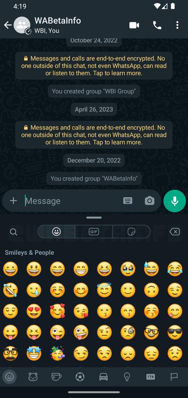 As you can see the emojis, GIFs and stickers section went from the bottom to the top.  (Photo: Wabeta Info)